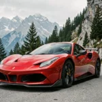 Voiture de sport italienne rouge garée sur une route de montagne alpine, vue grand angle en perspective basse